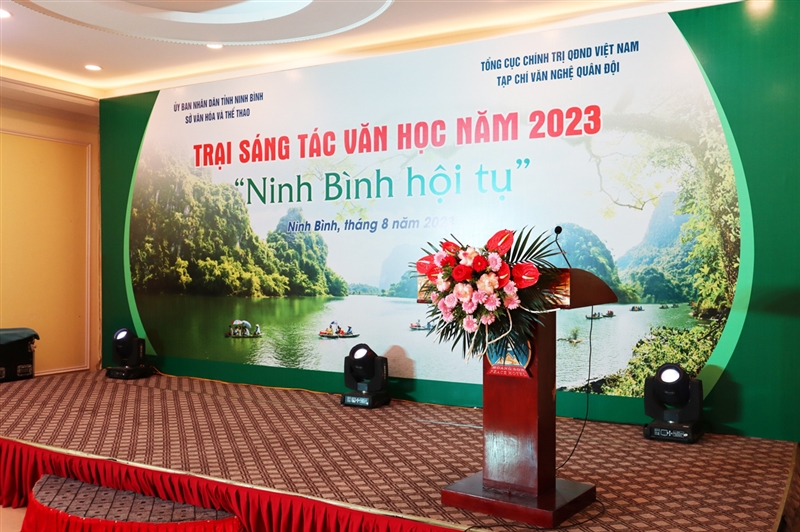 Trại sáng tác văn học năm 2023 tại Ninh Bình, với chủ đề Ninh Bình hội tụ.