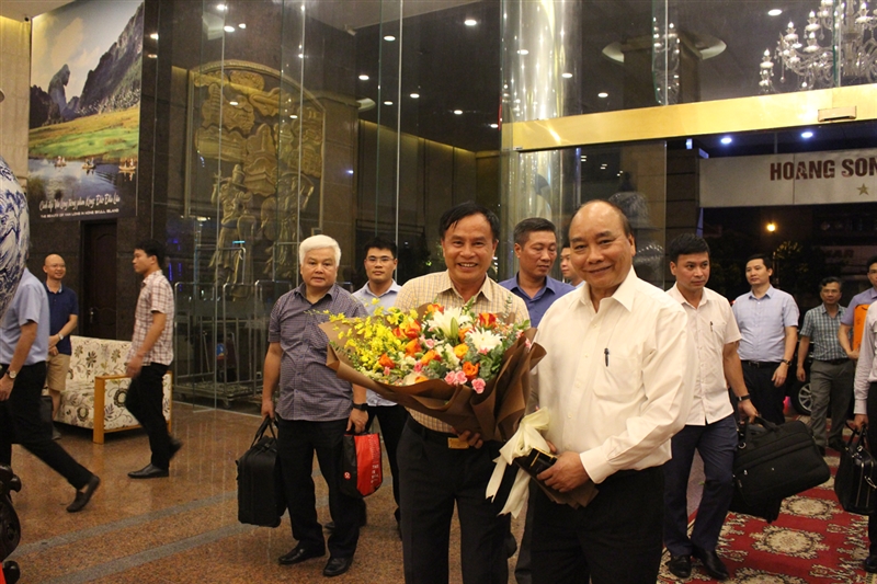 Khách sạn Hoàng Sơn Peace rất vinh dự và tự hào khi được tiếp đón Đồng chí thủ tướng Nguyễn Xuân Phúc về lưu trú