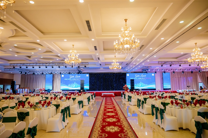 Hoàng Sơn White Palace - Đỉnh cao của sự tinh tế trong chương trình Gala 