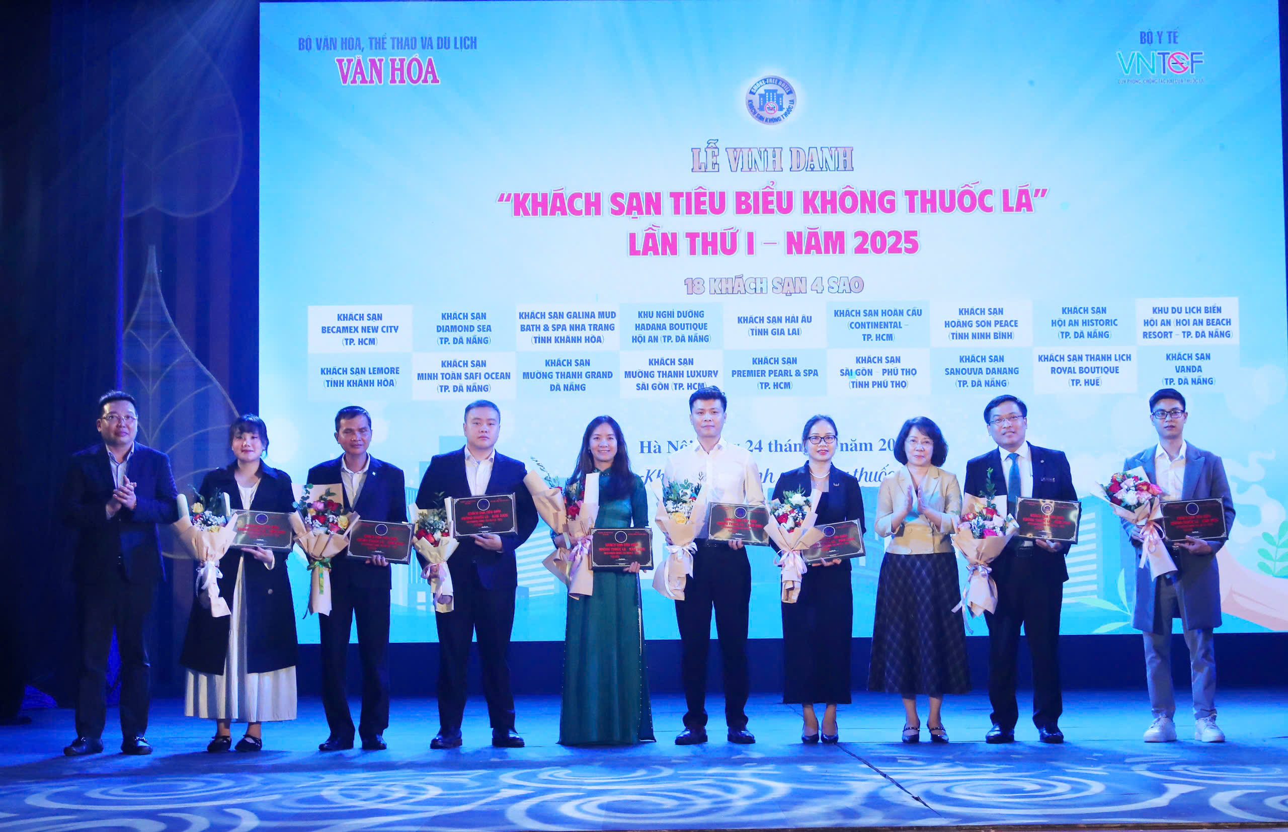 HOÀNG SƠN PEACE HOTEL ĐƯỢC VINH DANH TRONG TOP 44 KHÁCH SẠN TIÊU BIỂU KHÔNG THUỐC LÁ” LẦN THỨ I NĂM 2025 TRÊN TOÀN QUỐC